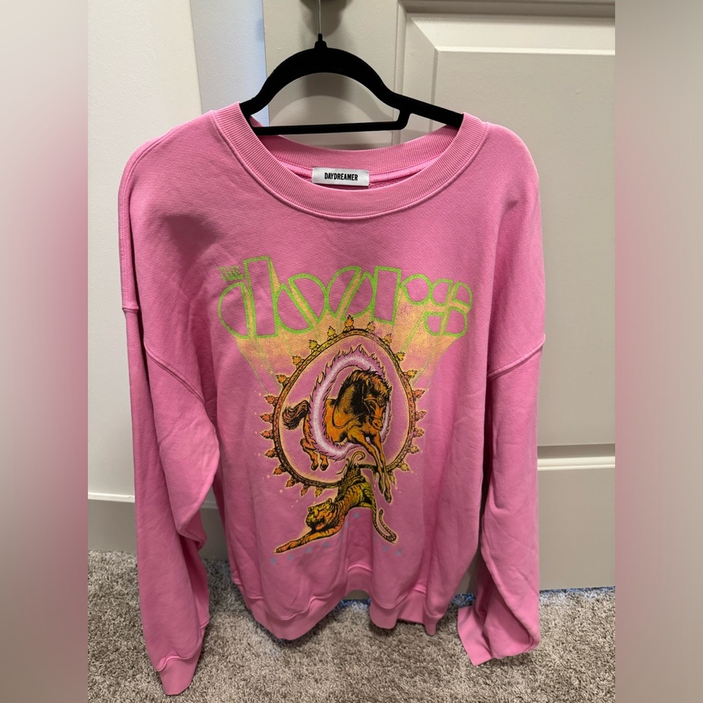 Daydreamer The Doors X-Large Pink Sweatshirt. 💗⚡️